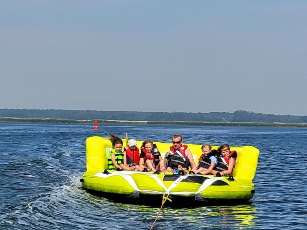 Holiday Houses Miedzyzdroje Wapnica Marina With Private Beach And Boat Facility Exterior foto